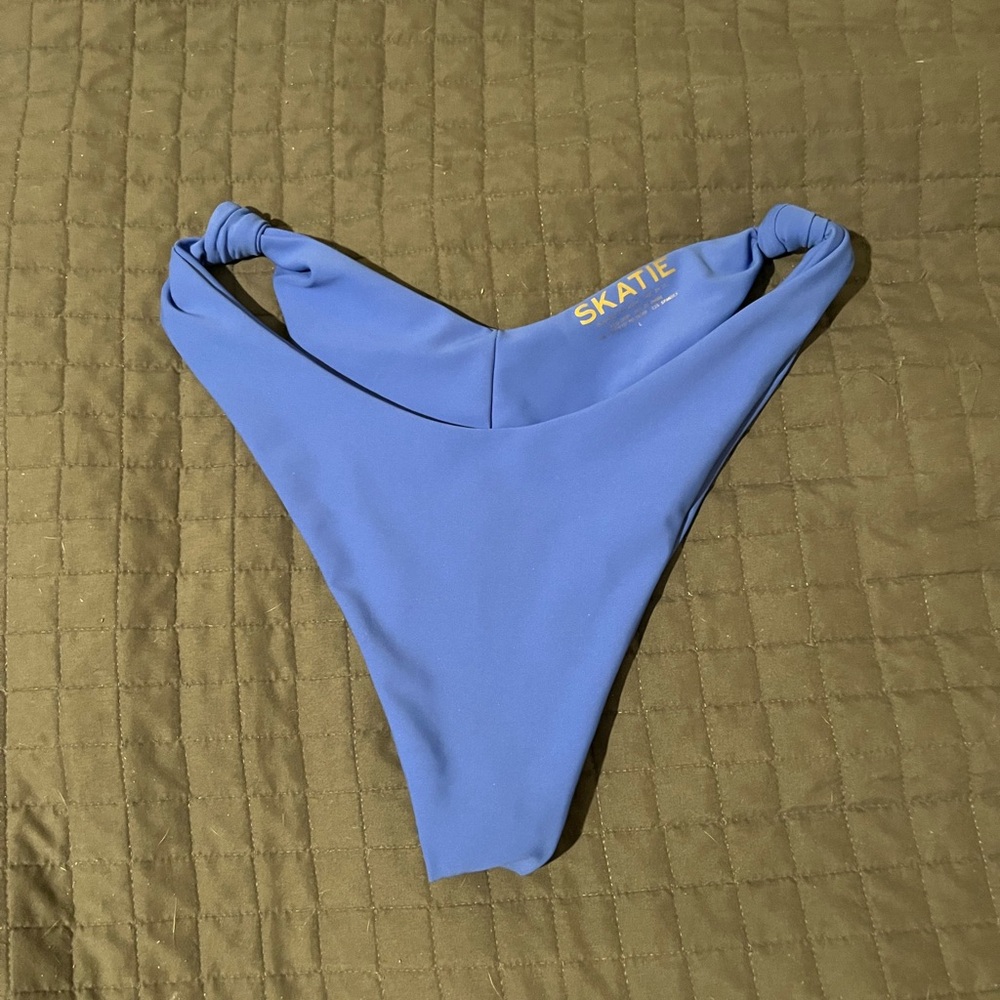 Skatie Suzanne bottom in Playa NWOT